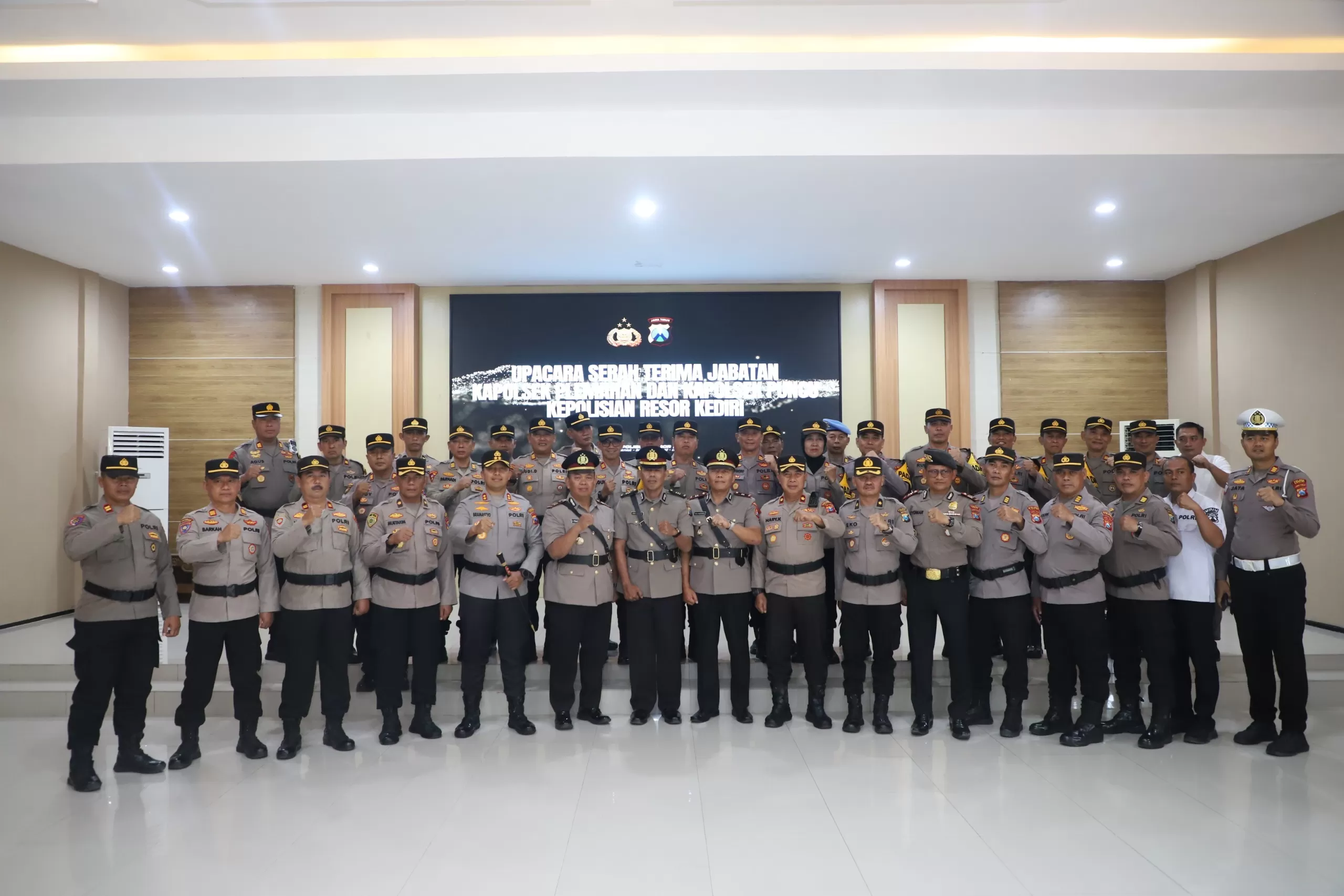 Mutasi Jabatan di Polres Kediri, KBO Satreskrim Polres Kediri Jabat Kapolsek Puncu