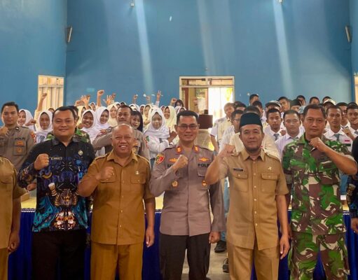 Sosialisasi P4GN Tingkat SLTA di Rejotangan, Camat Tekankan Pentingnya Peran Pelajar dalam Perangi Narkoba